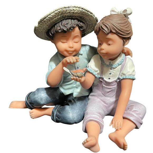 Nadal Studio Figurine - Boy & Girl - Tiny Chip on Girl's Toe - Picture 1 of 8